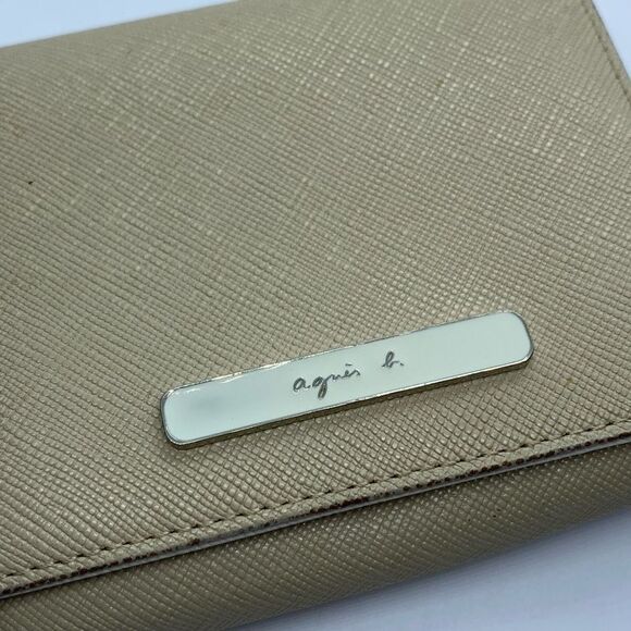 Authentic Agnes B. Beige / Light Tan Saffiano Leather Wallet - Picture 4 of 9